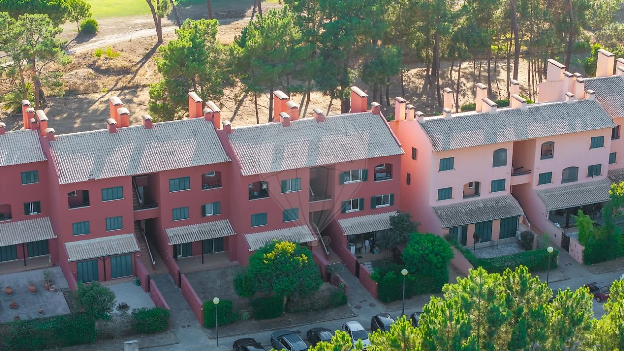 Apartamento T2 para Venda em Charneca de Caparica e Sobreda Foto 17