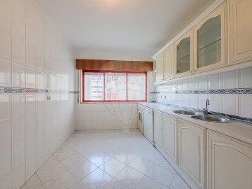 Apartamento T2 para Venda em Algueirão-Mem Martins