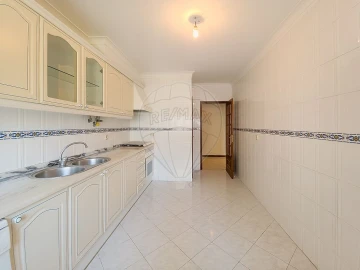 Apartamento T2 para Venda em Algueirão-Mem Martins