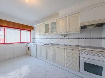 Apartamento T2 para Venda em Algueirão-Mem Martins