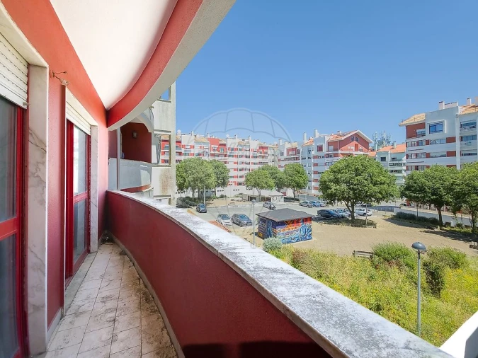 Apartamento T2 para Venda em Algueirão-Mem Martins Foto 8