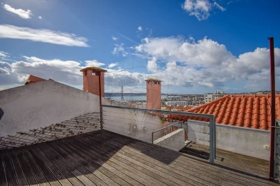 Apartamento T2 para Arrendamento em Estrela