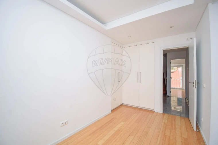 Apartamento T2 para Arrendamento em Estrela Foto 22