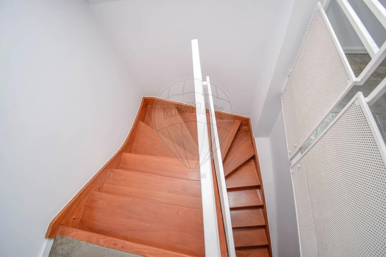 Apartamento T2 para Arrendamento em Estrela Foto 17