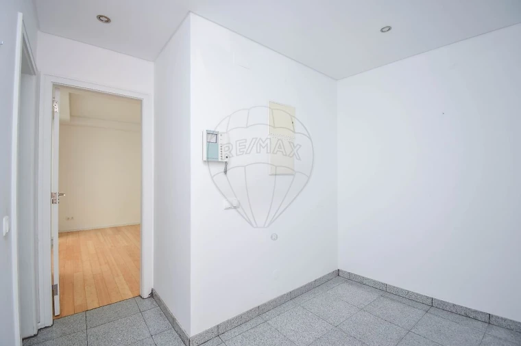 Apartamento T2 para Arrendamento em Estrela Foto 4