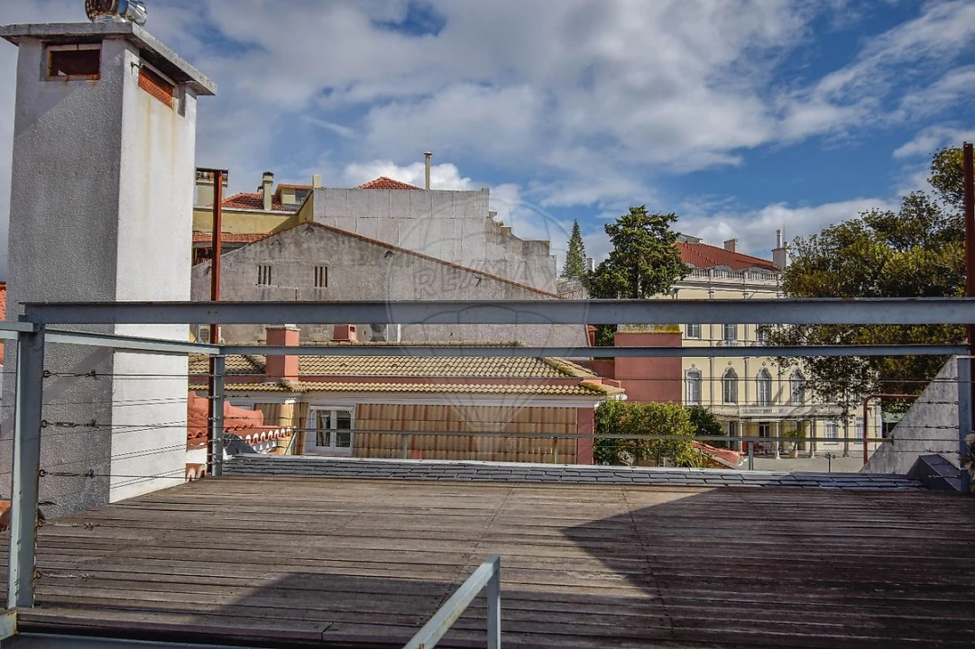 Apartamento T2 para Arrendamento em Estrela Foto 7