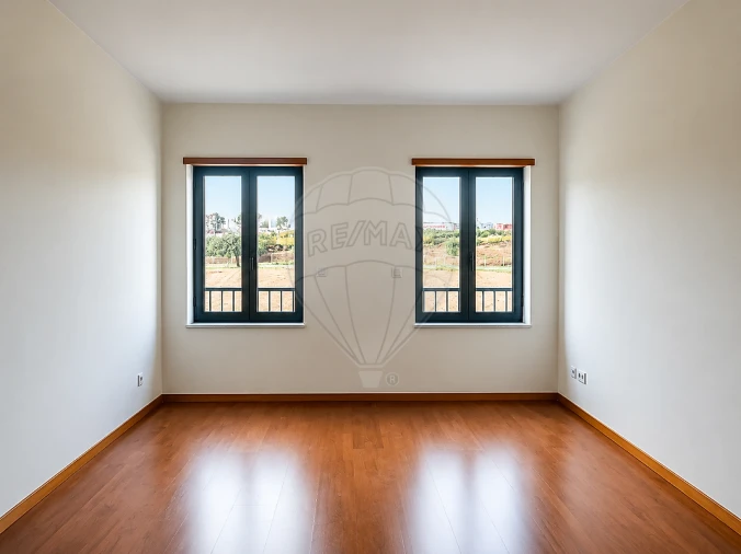 Apartamento T3 para Venda em Oliveira do Douro Foto 10