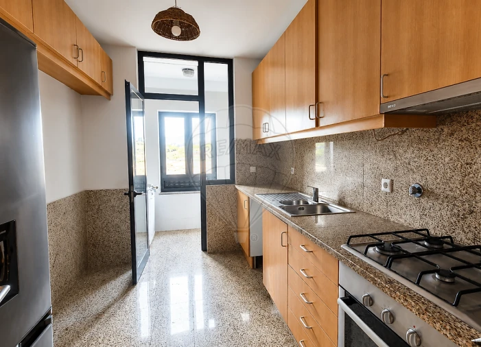 Apartamento T2 para Venda em Oliveira do Douro Foto 6