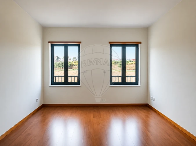 Apartamento T2 para Venda em Oliveira do Douro Foto 9