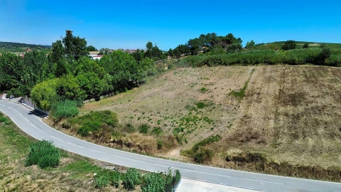 Terreno para Venda em Carvoeira e Carmões