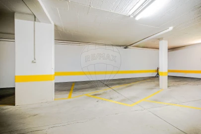 Apartamento T3 para Venda em Vialonga