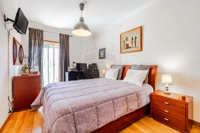 Apartamento T3 para Venda em Vialonga