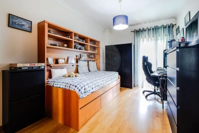 Apartamento T3 para Venda em Vialonga