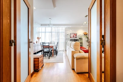 Apartamento T3 para Venda em Vialonga