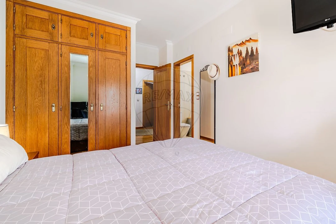 Apartamento T3 para Venda em Vialonga Foto 18