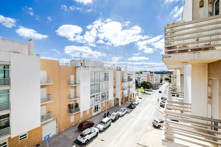 Apartamento T3 para Venda em Vialonga Foto 31
