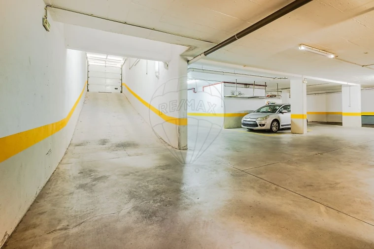 Apartamento T3 para Venda em Vialonga Foto 34