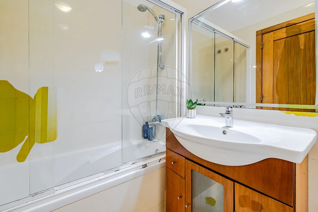 Apartamento T3 para Venda em Vialonga Foto 29