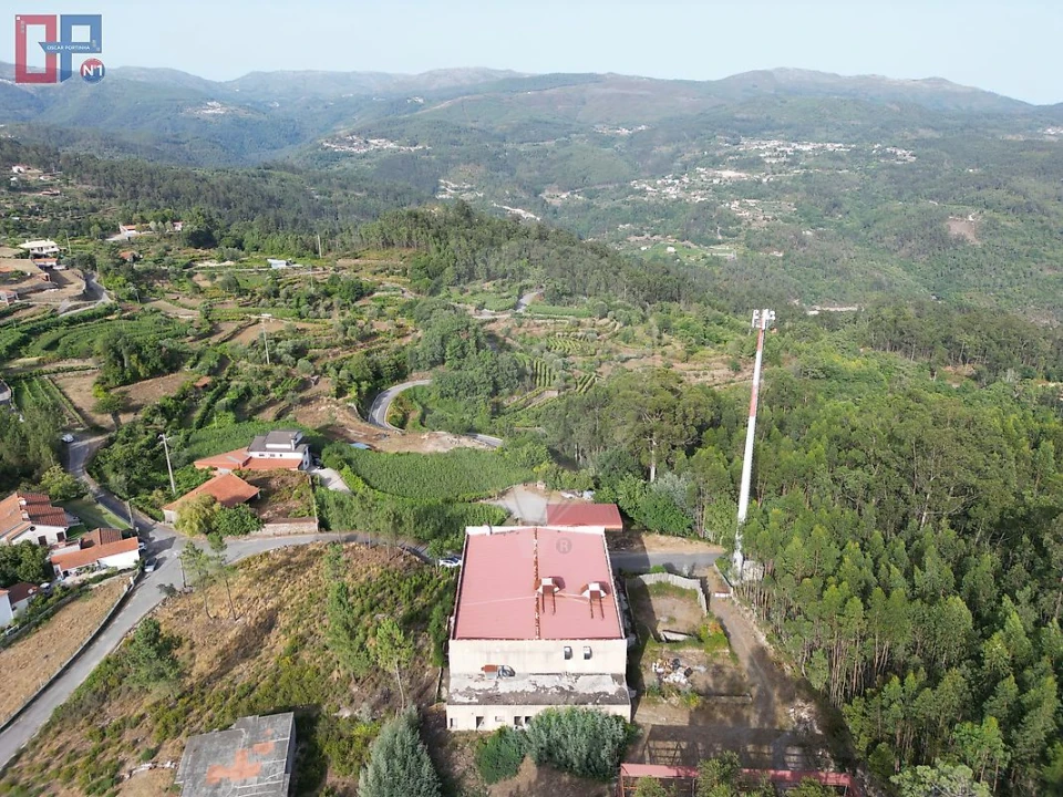Armazém para Venda em Arões Foto 10