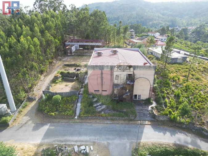 Armazém para Venda em Arões Foto 12