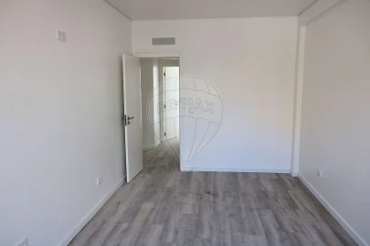 Apartamento T2 para Venda em União das Freguesias de Setúbal
