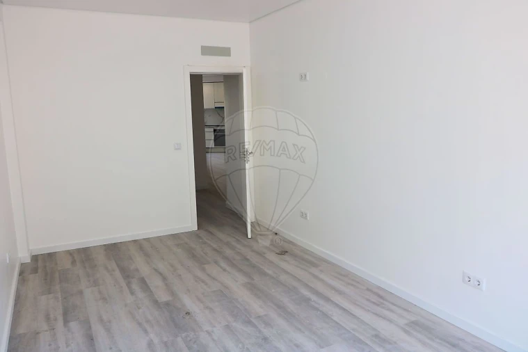 Apartamento T2 para Venda em União das Freguesias de Setúbal Foto 7