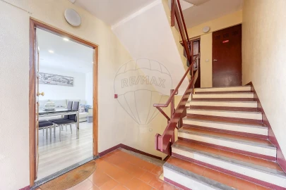 Apartamento T2 para Venda em Santa Marinha e São Pedro da Afurada