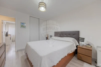 Apartamento T2 para Venda em Santa Marinha e São Pedro da Afurada