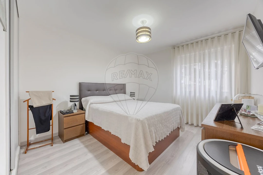 Apartamento T2 para Venda em Santa Marinha e São Pedro da Afurada Foto 13