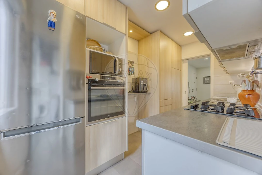 Apartamento T2 para Venda em Santa Marinha e São Pedro da Afurada Foto 1