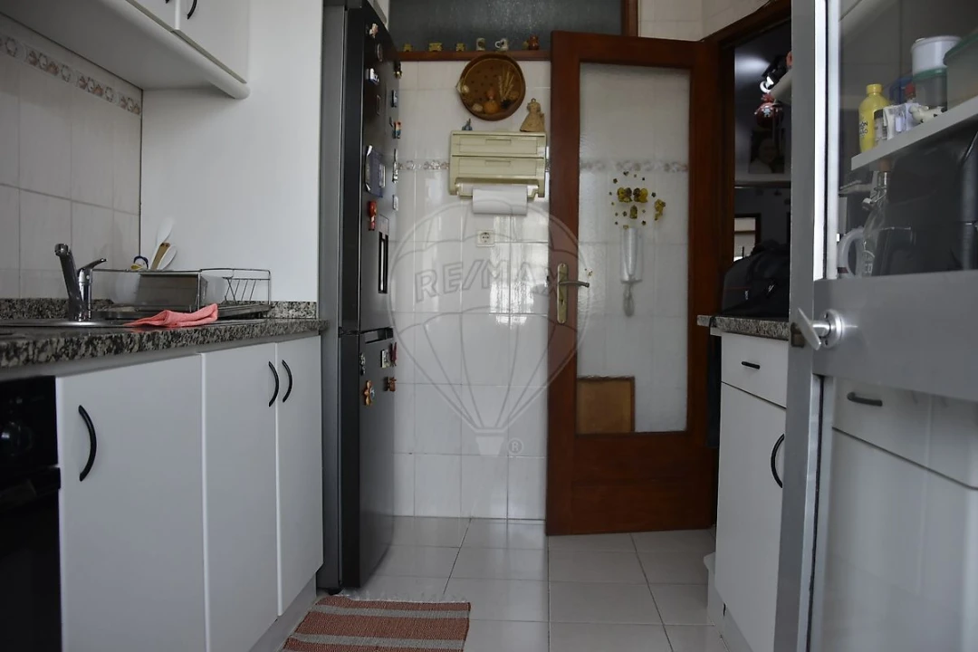 Apartamento T2 para Venda em Cedofeita, Santo Ildefonso, Sé, Miragaia, São Nicolau e Vitória Foto 1