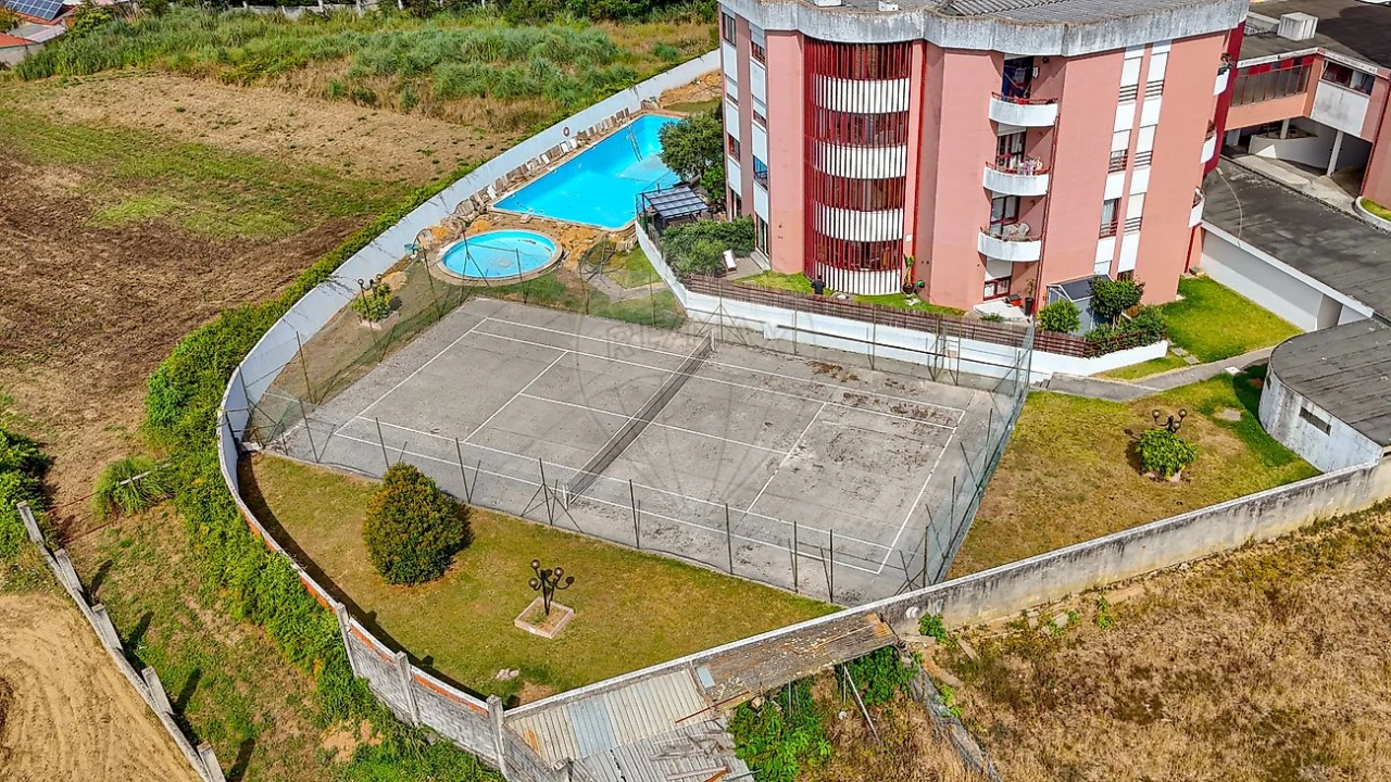Apartamento T3 para Venda em Gulpilhares e Valadares Foto 1