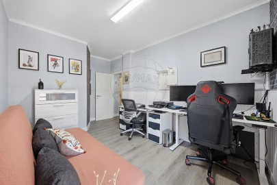 Apartamento T3 para Venda em Gulpilhares e Valadares