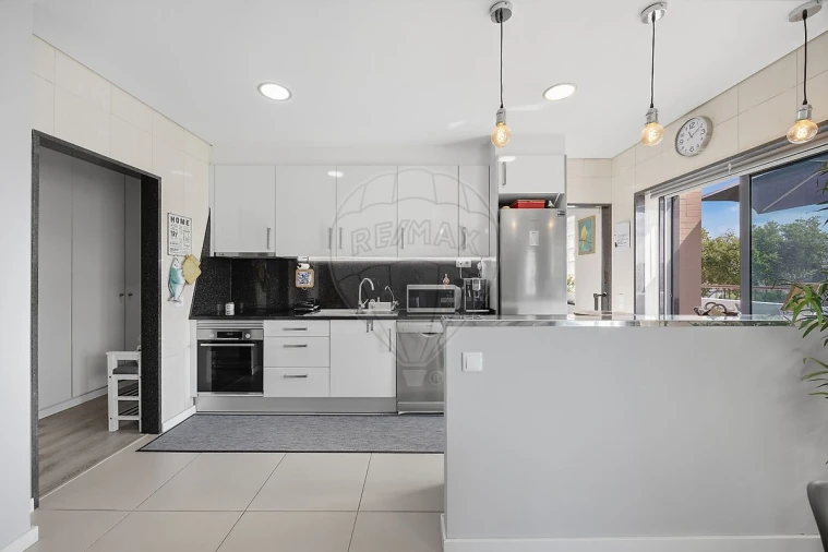 Apartamento T3 para Venda em Gulpilhares e Valadares Foto 13