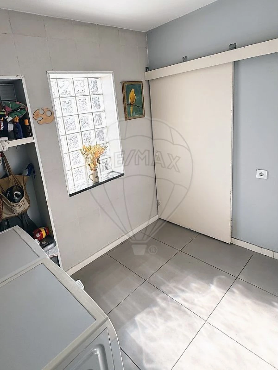 Apartamento T3 para Venda em Gulpilhares e Valadares Foto 32