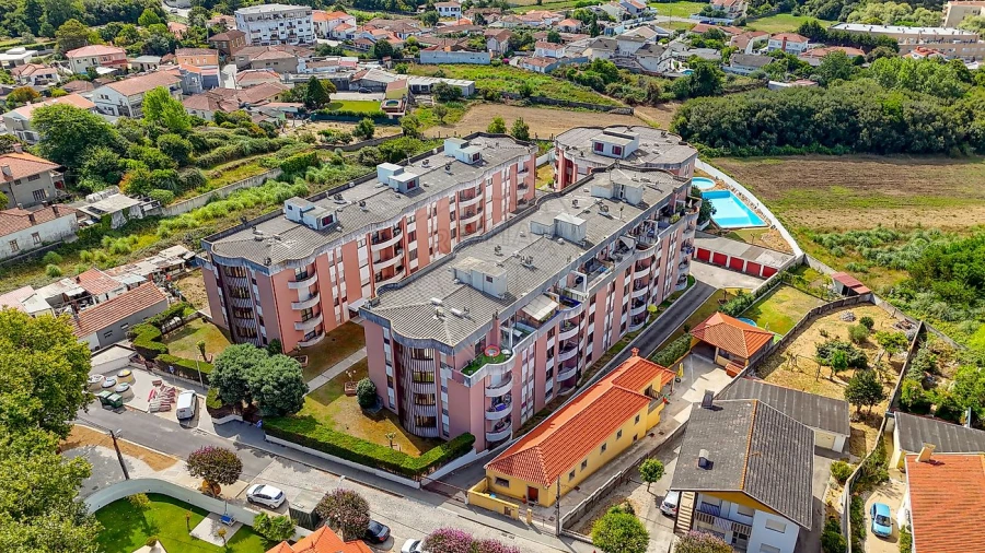 Apartamento T3 para Venda em Gulpilhares e Valadares Foto 2