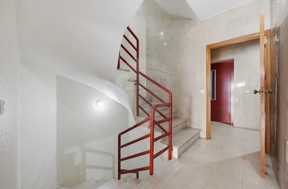 Apartamento T3 para Venda em Gulpilhares e Valadares Foto 31