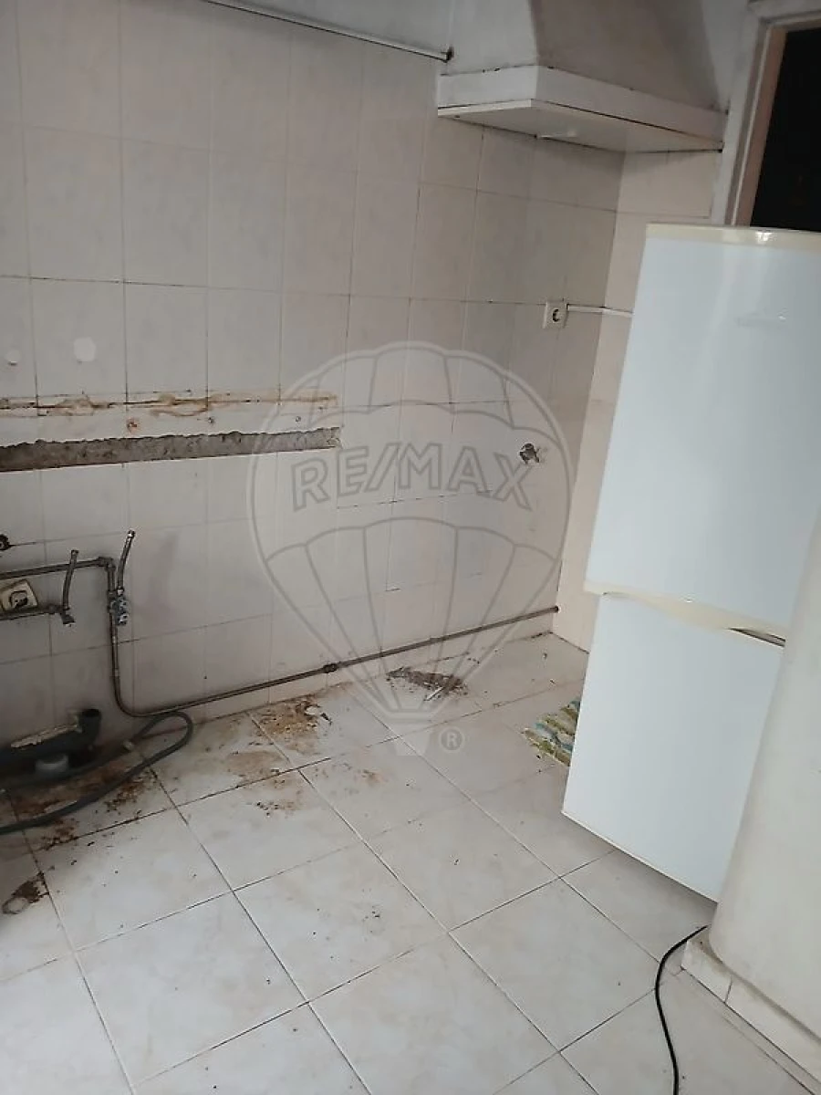 Moradia T2 para Venda em Aldoar, Foz do Douro e Nevogilde Foto 2
