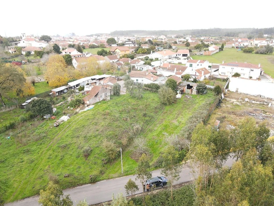Terreno para Venda em Calvaria de Cima Foto 9