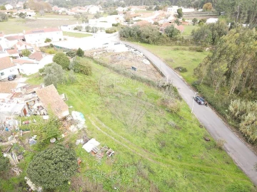 Terreno para Venda em Calvaria de Cima