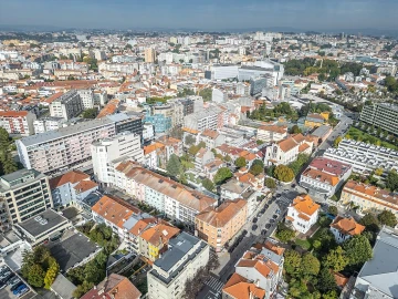 Apartamento T3 para Venda em Lordelo do Ouro e Massarelos