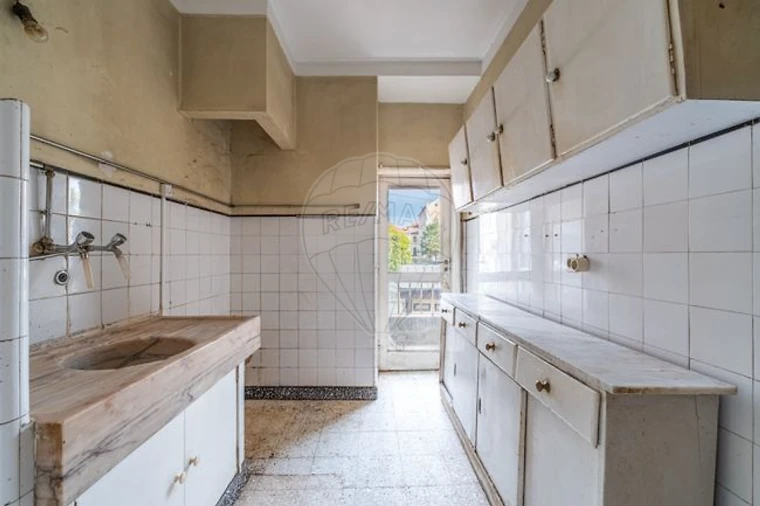 Apartamento T3 para Venda em Lordelo do Ouro e Massarelos Foto 15