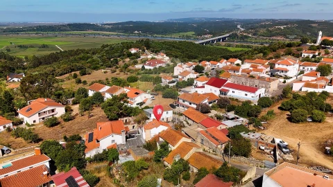 Moradia T2 para Venda em Abrunheira, Verride e Vila Nova da Barca