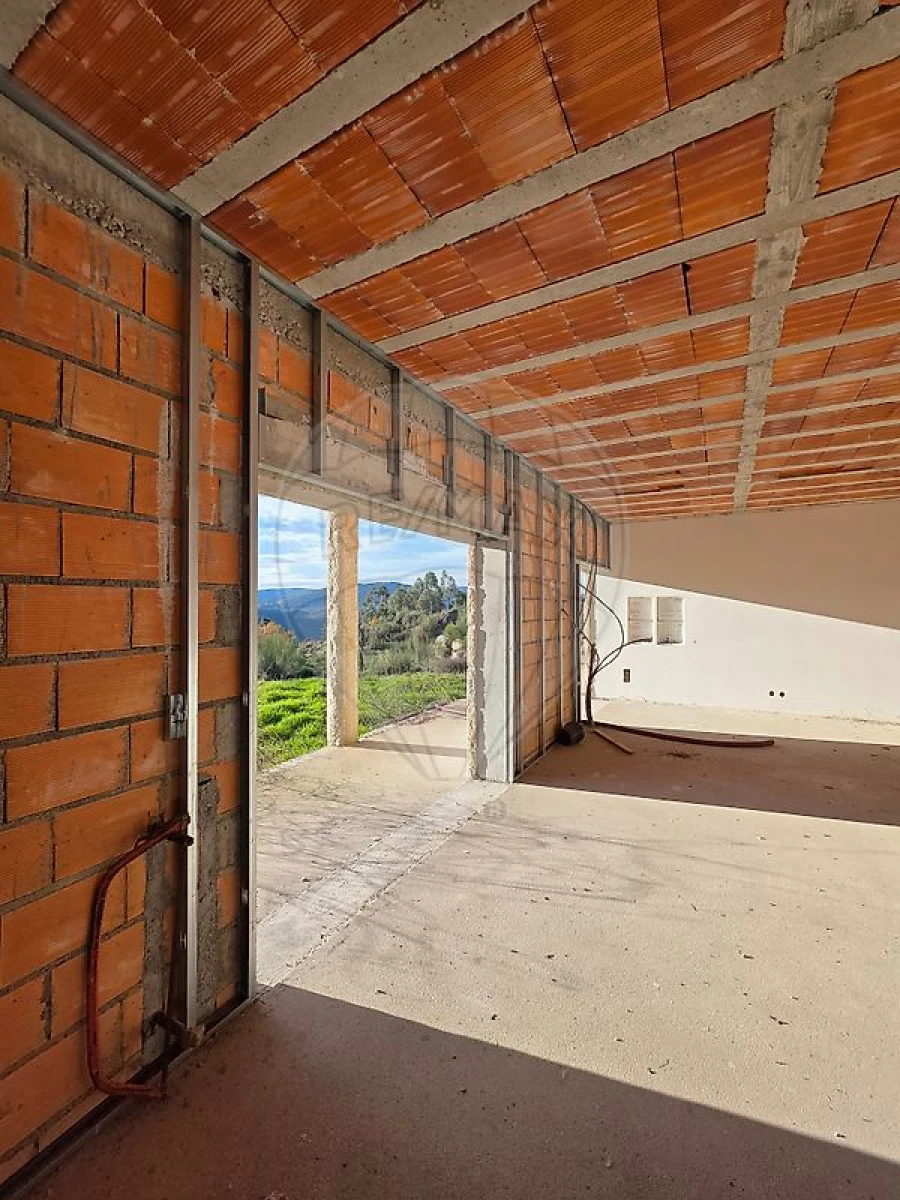 Quinta T0 para Venda em Atei Foto 11