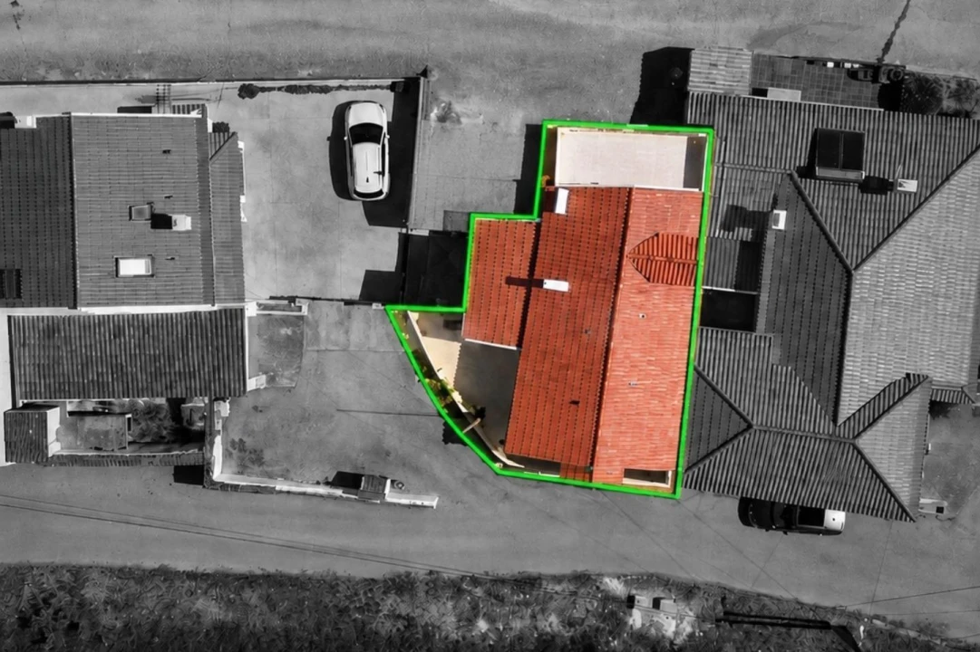 Moradia T3 para Venda em Azueira e Sobral da Abelheira Foto 43