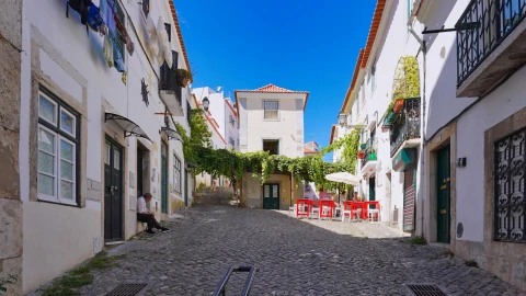 Apartamento T1 para Venda em Santa Maria Maior