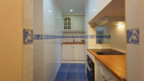 Apartamento T1 para Venda em Santa Maria Maior