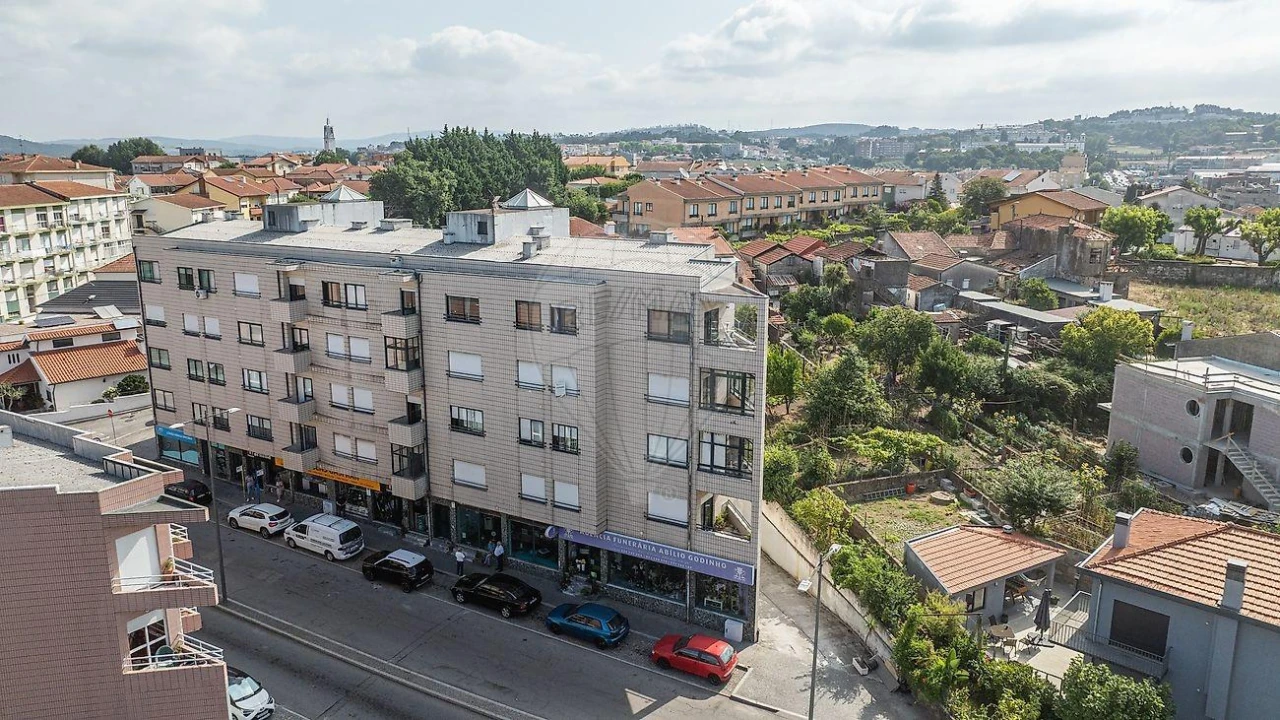 Apartamento T3 para Venda em Ermesinde Foto 24