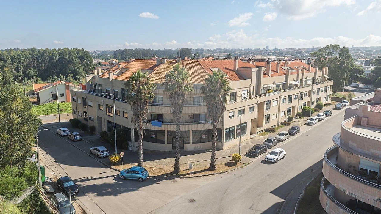 Apartamento T5 para Venda em Madalena Foto 10