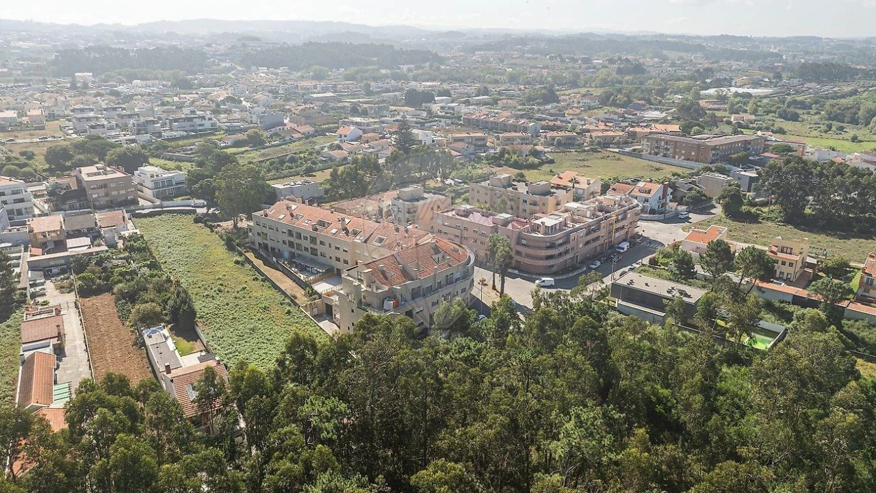 Apartamento T5 para Venda em Madalena Foto 12